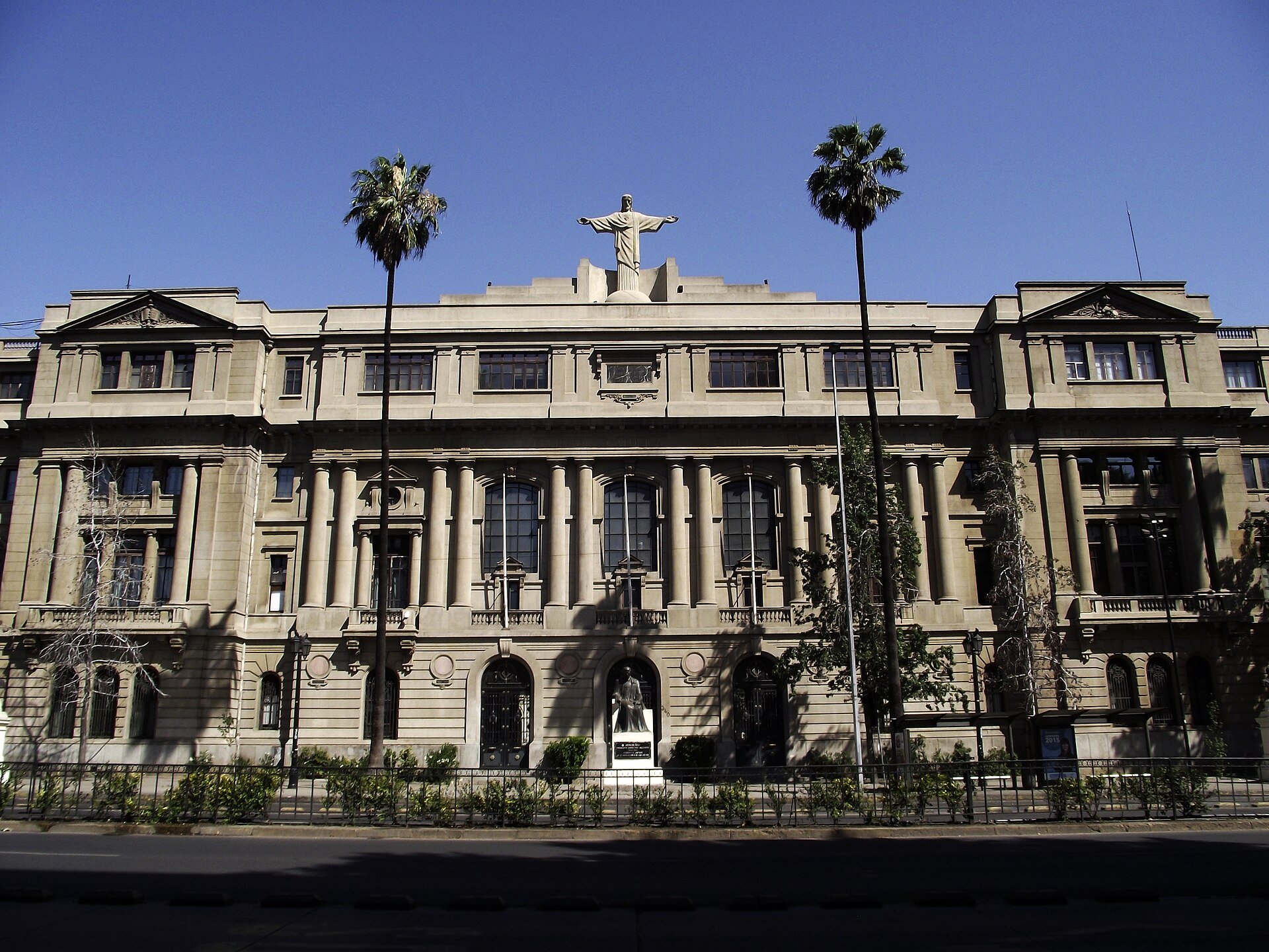 Pontifical Catholic University of Chile (UC)