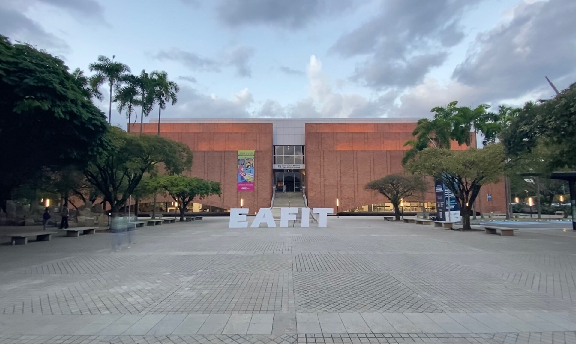 Universidad EAFIT