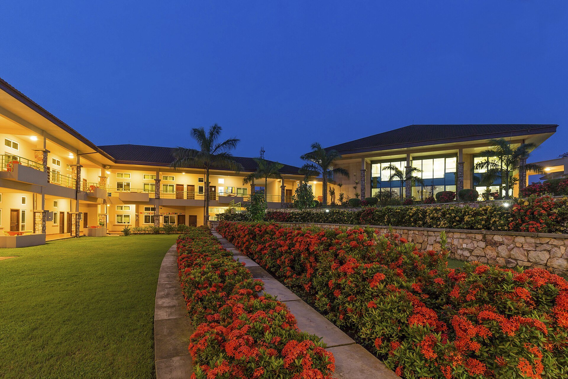 Photo: Gwumah / CC BY-SA 4.0 via Wikimedia Commons Ashesi University