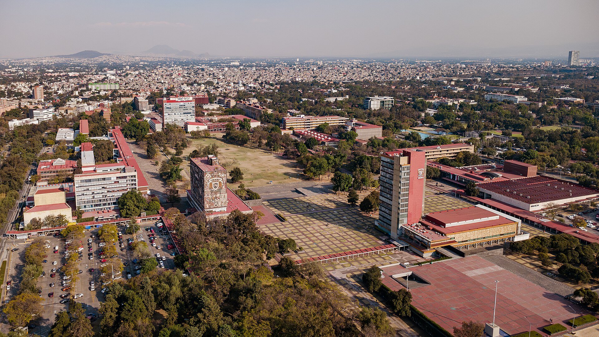 Photo: Arne Müseler / CC BY-SA 3.0 via Wikimedia Commons National Autonomous University of Mexico (UNAM)