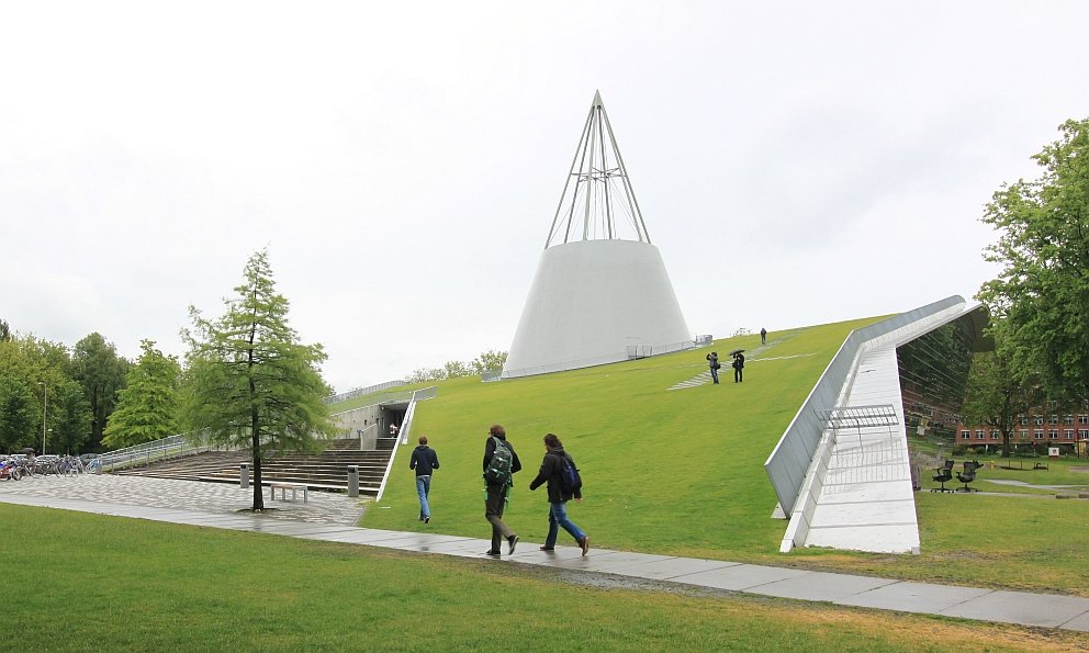 Delft University of Technology (TU Delft)