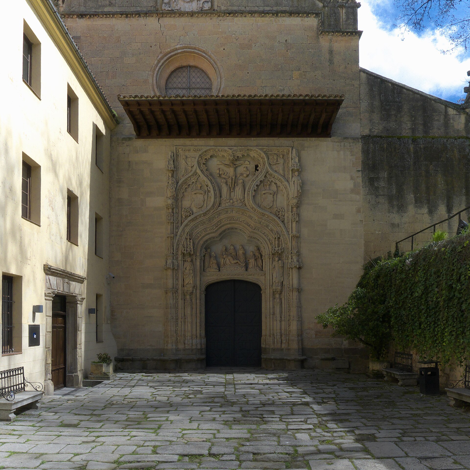 Photo: José Luis Filpo Cabana / CC BY 3.0 via Wikimedia Commons IE University