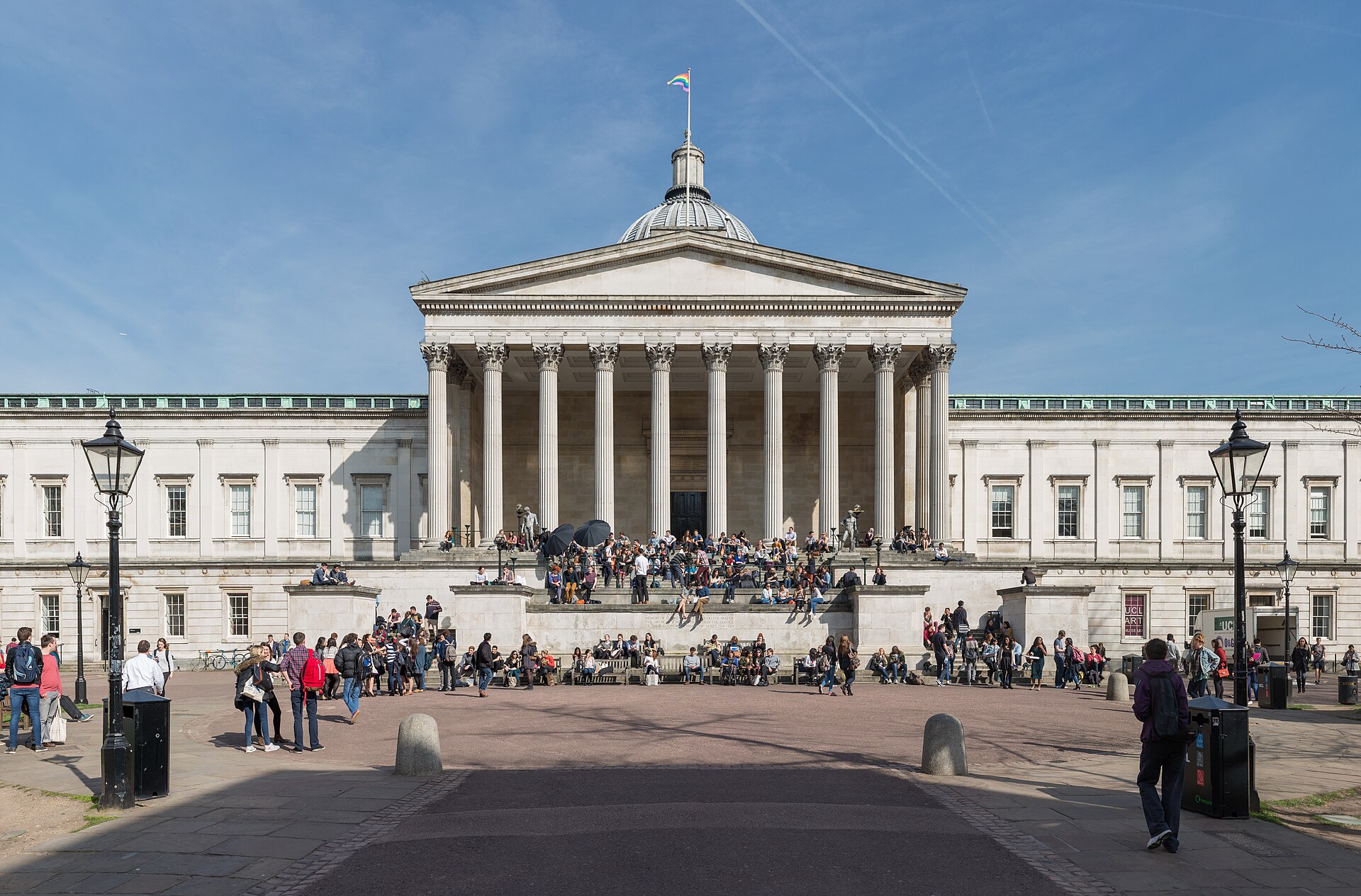 Photo: Diliff / CC BY-SA 3.0 via Wikimedia Commons UCL (University College London)